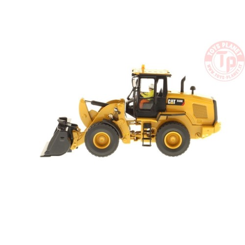 Caterpillar 938K DM 85228 DIECAST MASTERS