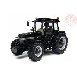 CASE IH MAXXUM PLUS 5150 - BLACK EDITION UNIVERSAL HOBBIES