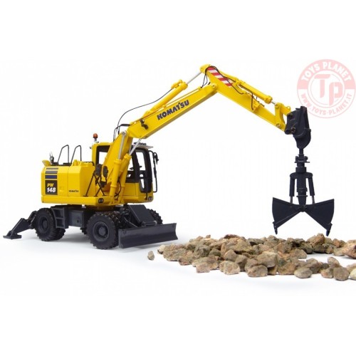 Komatsu PW148-10 CB UH 8100 UNIVERSAL HOBBIES