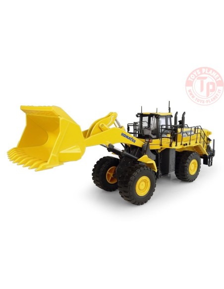Komatsu WA600-8 UH 8127 UNIVERSAL HOBBIES