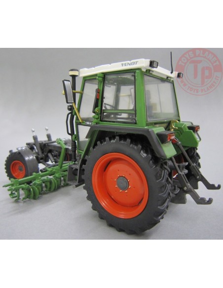 Fendt 360 GT con coltivatore WEISE TOYS 1011 WEISE-TOYS