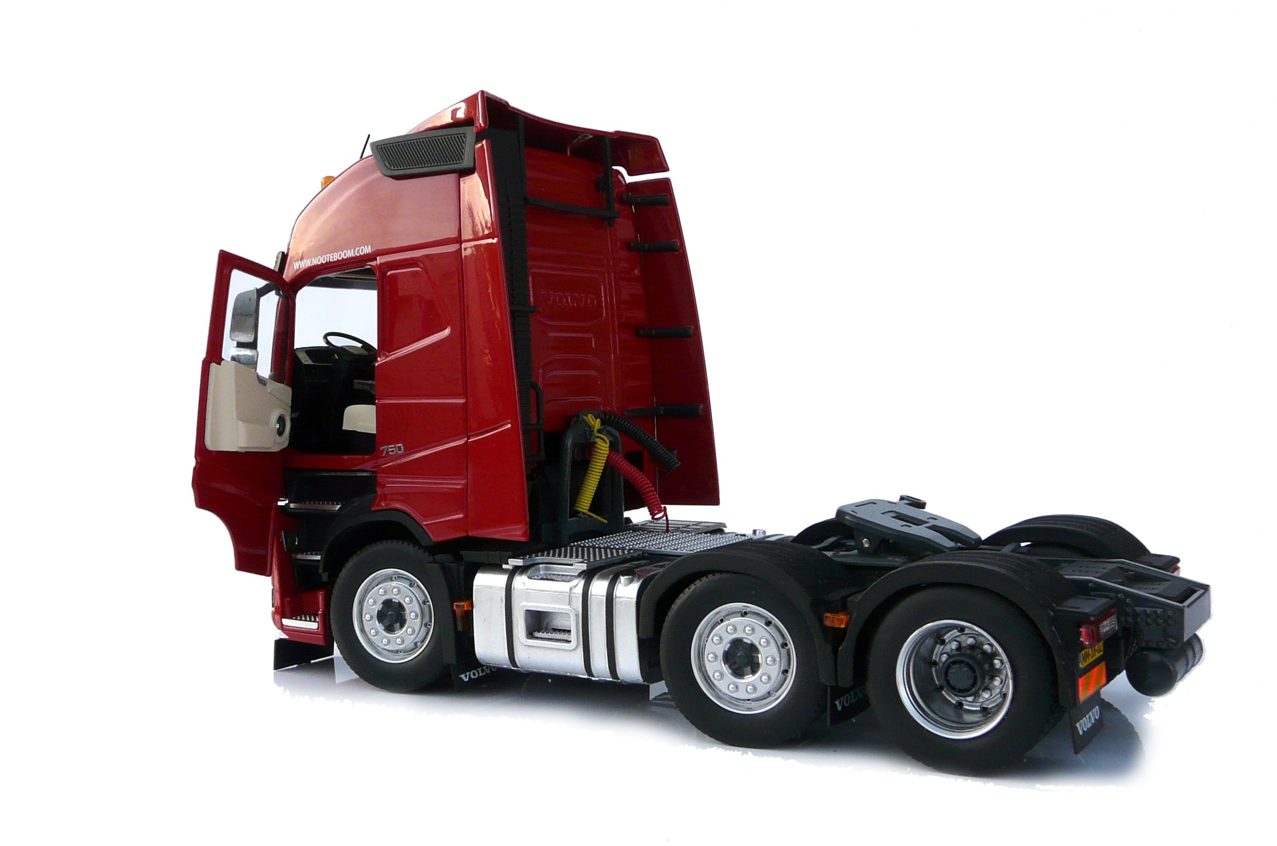 MARGE MODELS 1811-03-01 Volvo FH16 6x2 red Nooteboom edition 115,00