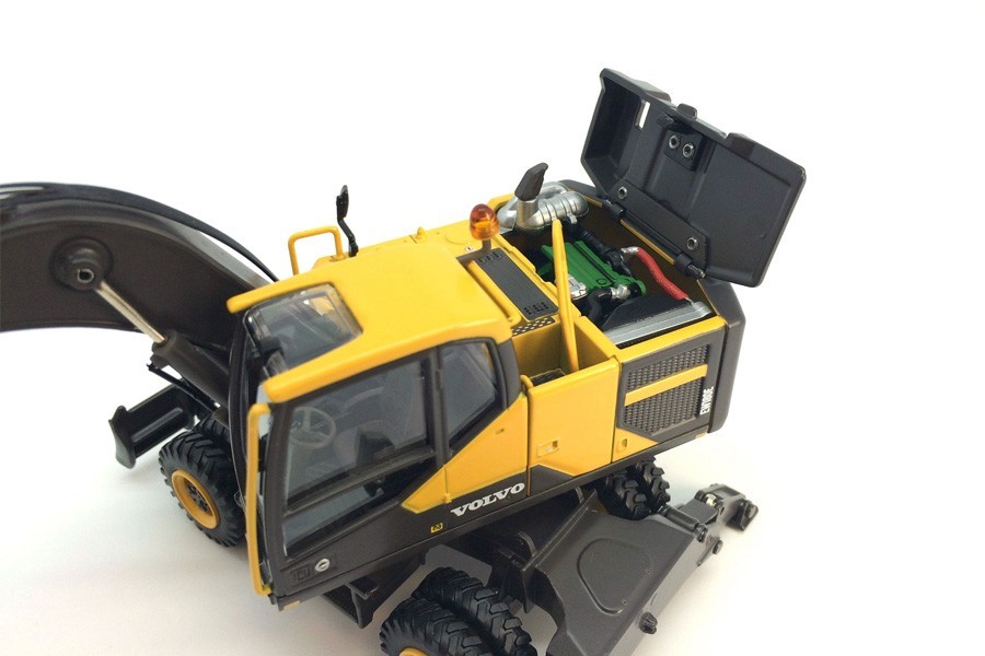 MOTORART 300067 VOLVO EW180E 85,00 € MOTORART