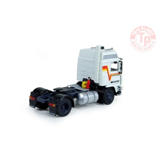 Volvo F12 Globetrotter TEKNO 72829 TEKNO