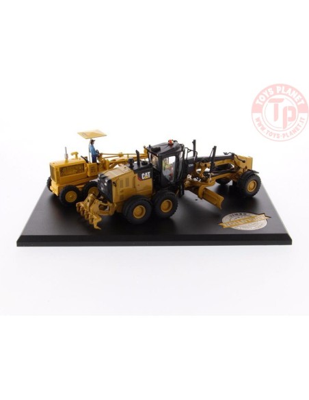 Motor Grader Evolution Series Cat No. 12 & Cat 12M3 DIECAST MASTERS 85560 DIECAST MASTERS Motor Grader Evolution Series Cat No. 12 & Cat 12M3 DIECAST MASTERS 85560 DIECAST MASTERS