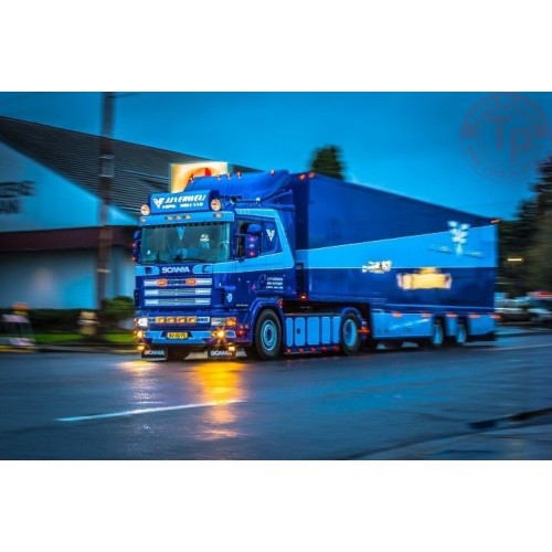 Scania serie 4 camper-trailer - JJ Verweij TEKNO 74406 TEKNO