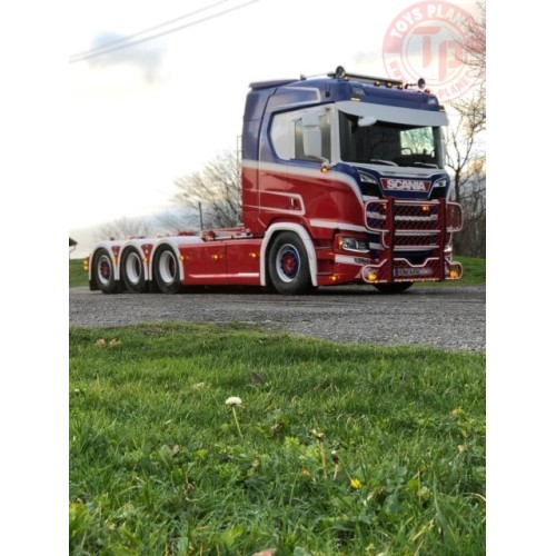 Scania NGS R-serie with resin container - Kalserads TEKNO 75068 TEKNO