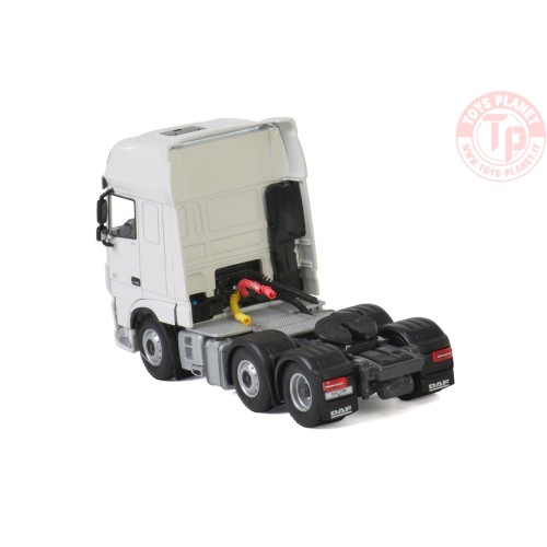 DAF XF SUPER SPACE CAB MY2017 6x2 TWIN STEER - White Line WSI 03-2018 WSI MODELS