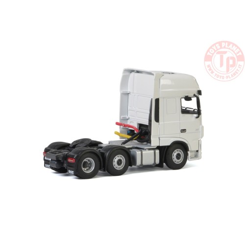 DAF XF SUPER SPACE CAB MY2017 6x2 TWIN STEER - White Line WSI 03-2018 WSI MODELS