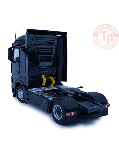 Mercedes-Benz Actros Streamspace 4x2 black MARGE MODELS 1907-02 MARGE MODELS