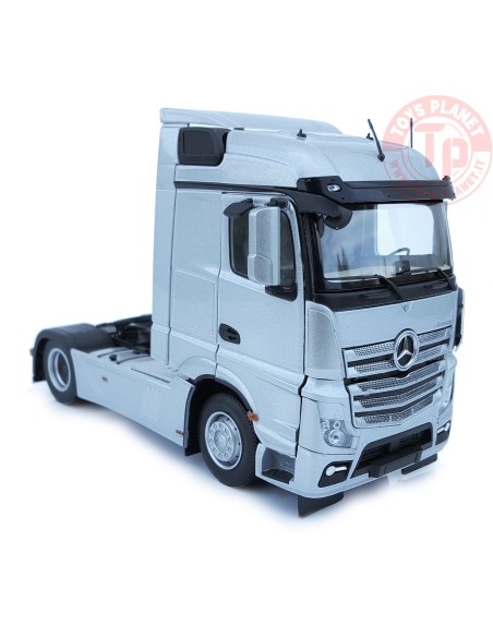 Mercedes-Benz Actros Streamspace 4x2 silver MARGE MODELS 1907-03 MARGE MODELS Mercedes-Benz Actros Streamspace 4x2 silver MARGE MODELS 1907-03 MARGE MODELS