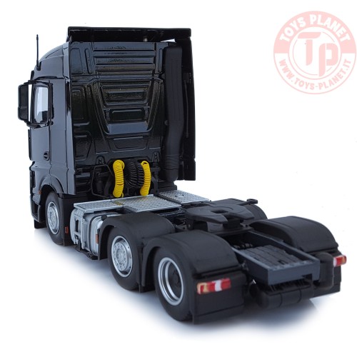 Mercedes-Benz Actros Streamspace 6x2 black MARGE MODELS 1908-02 MARGE MODELS