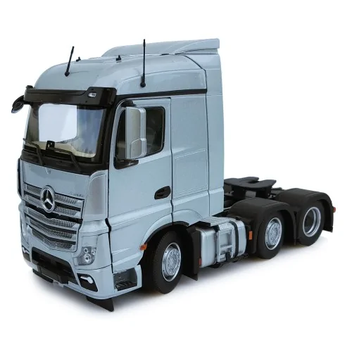 Mercedes-Benz Actros Streamspace 6x2 silver MARGE MODELS 1908-03 MARGE MODELS