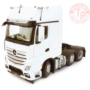 Mercedes-Benz Actros Gigaspace 6x2 white MARGE MODELS 1912-01 MARGE MODELS