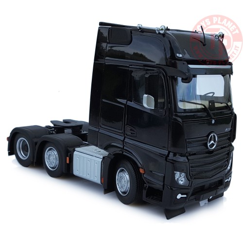 Mercedes Benz Actros Gigaspace 6x2 black MARGE MODELS 1912-02 MARGE MODELS