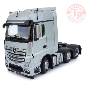 Mercedes-Benz Actros Bigspace 6x2 silver MARGE MODELS 1910-03 MARGE MODELS