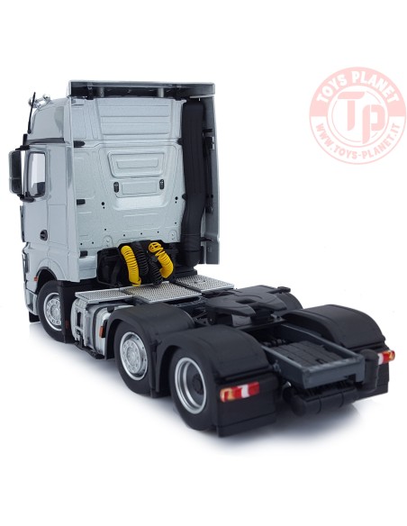 Mercedes-Benz Actros Bigspace 6x2 silver MARGE MODELS 1910-03 MARGE MODELS