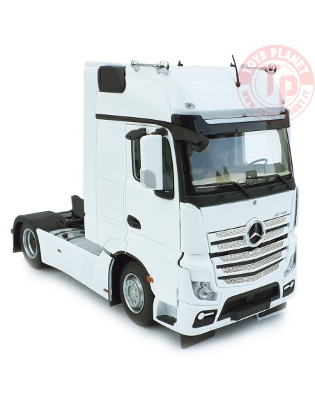 Mercedes Benz Actros Gigaspace 4x2 white MARGE MODELS 1911-01 MARGE MODELS