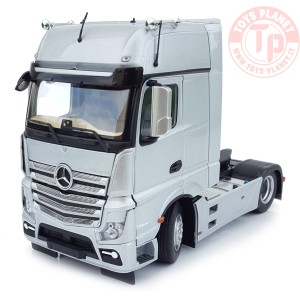 Mercedes Benz Actros Gigaspace 4x2 silver MARGE MODELS 1911-03 MARGE MODELS
