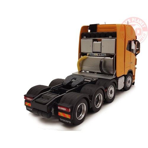 Volvo FH16 8x4 yellow MARGE MODELS 1915-03 MARGE MODELS