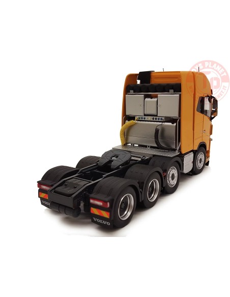 Volvo FH16 8x4 yellow MARGE MODELS 1915-03 MARGE MODELS