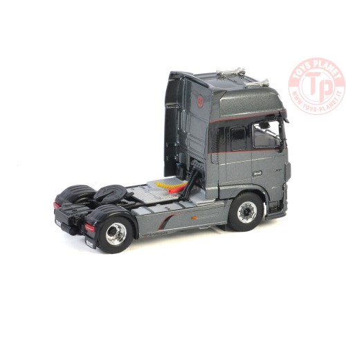 DAF XF SUPER SPACE CAB MY2017 4X2 - Premium Line WSI 04-2105 WSI MODELS