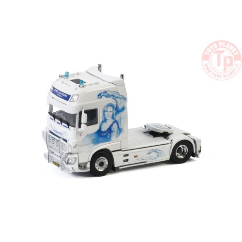 DAF XF SUPER SPACE CAB 4X2 - D.M. van Veen WSI 01-3307 WSI MODELS