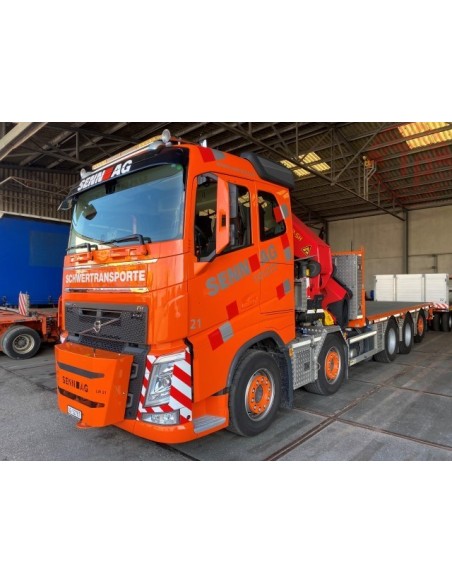 Volvo FH4 autotreno con gru retrocabina Senn AG TEKNO 82183 TEKNO Volvo FH4 autotreno con gru retrocabina Senn AG TEKNO 82183 TEKNO