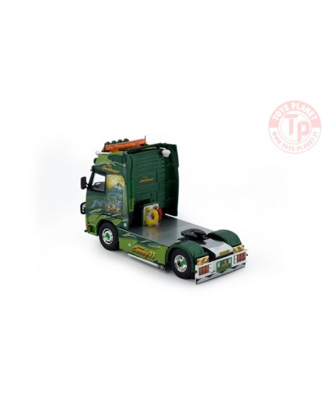 Volvo FH01 Globetrotter XL - Guldager Sweet Candy 11 TEKNO 72540 TEKNO Volvo FH01 Globetrotter XL - Guldager Sweet Candy 11 TEKNO 72540 TEKNO