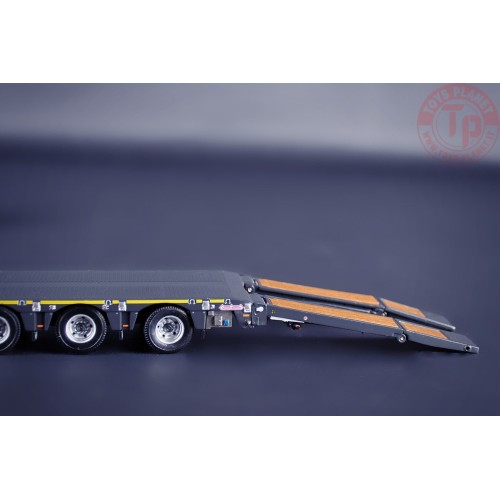 NOOTEBOOM MCOS SEMI LOW LOADER 3 AXLE WITH RAMPS GREY SERIES IMC MODELS 33-0186 IMC MODELS