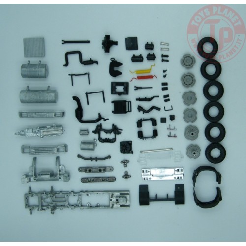 Volvo FH01 Globetrotter 4x2 tractor kit TEKNO 83170 TEKNO