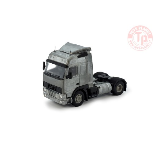 Volvo FH01 Globetrotter 4x2 tractor kit TEKNO 83170 TEKNO