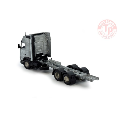 Volvo FH01 Globetrotter XL 6x2 rigid chassis kit TEKNO 83172 TEKNO