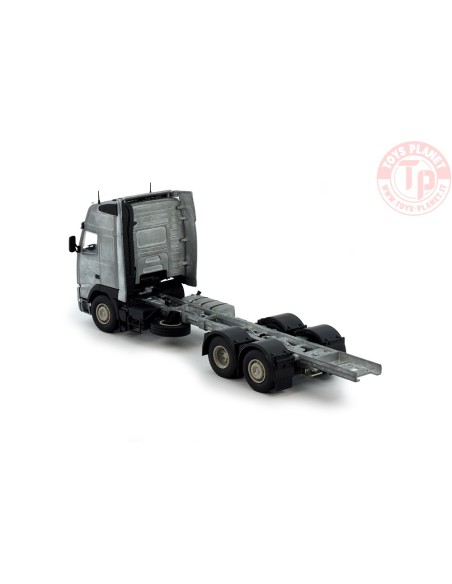 Volvo FH01 Globetrotter XL 6x2 rigid chassis kit TEKNO 83172 TEKNO