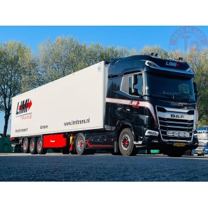 DAF XG+ 4X2 REEFER TRAILER - 3 AXLE LIMI TRANS WSI 01-3827 WSI MODELS