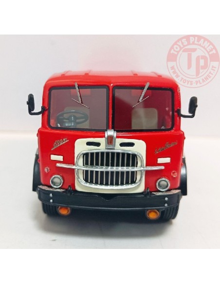 FIAT 690 8x4 ROSSO GOLDEN OLDIES 8643 GOLDEN OLDIES