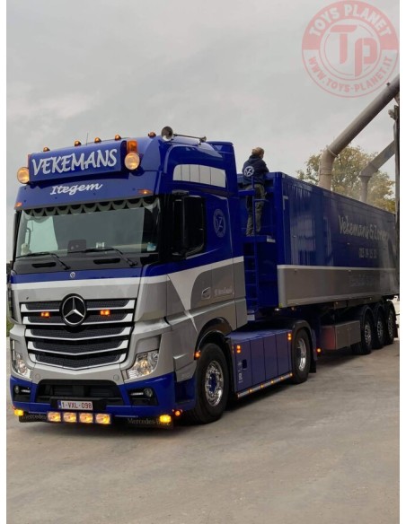 MERCEDES-BENZ ACTROS MP4 GIGA SPACE 4X2 VOLUME TRAILER - 3 AXLE - VEKEMANS EN ZONEN WSI 01-3479 WSI MODELS