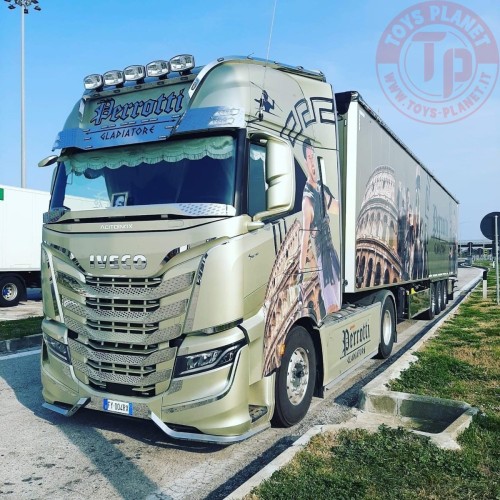 IVECO S-way 4x2 walking-floor Perrotti - il Gladiatore TEKNO 82135 TEKNO