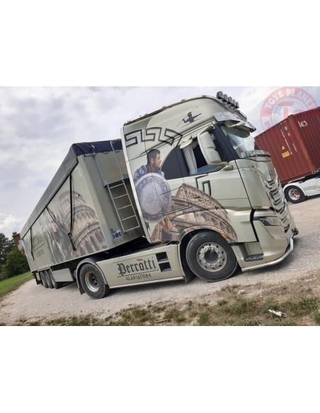 IVECO S-way 4x2 walking-floor Perrotti - il Gladiatore TEKNO 82135 TEKNO IVECO S-way 4x2 walking-floor Perrotti - il Gladiatore TEKNO 82135 TEKNO