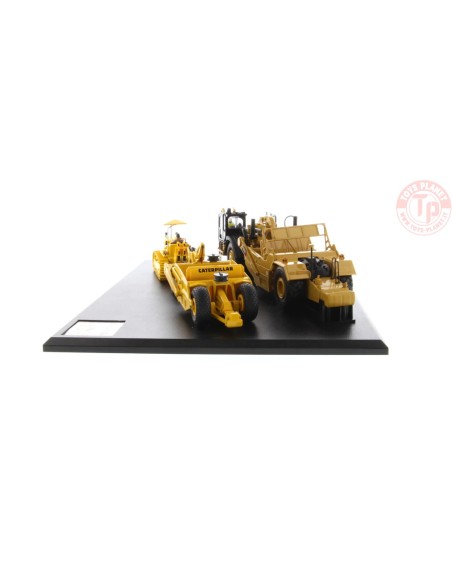 Cat 621K Scraper & CAT No.70 Scraper with D7 Track-Type Tractor DM 85563 DIECAST MASTERS Cat 621K Scraper & CAT No.70 Scraper with D7 Track-Type Tractor DM 85563 DIECAST MASTERS