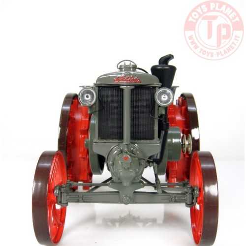 LANDINI SUPERLANDINI SCALA 1:16 UH 2706 UNIVERSAL HOBBIES