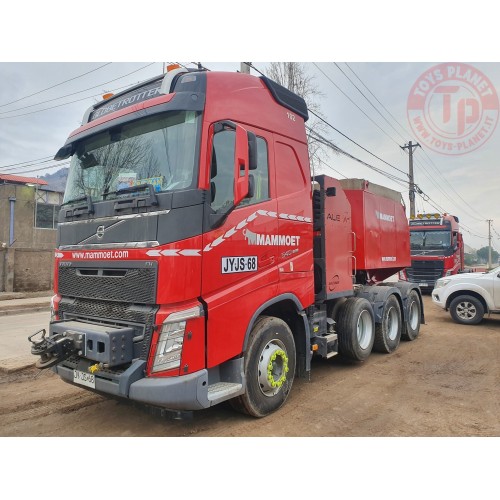 VOLVO FH4 WITH BALLASTBOX + STELCON PLATES MAMMOET WSI 410282 MAMMOET