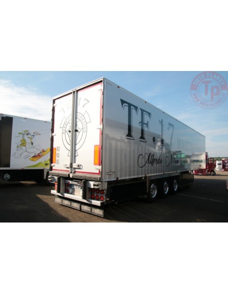 SCANIA S HIGHLINE CS20H 6X2 TAG AXLE REEFER TRAILER - 3 AXLE - TF 17 WSI 01-3743 WSI MODELS SCANIA S HIGHLINE CS20H 6X2 TAG AXLE REEFER TRAILER - 3 AXLE - TF 17 WSI 01-3743 WSI MODELS