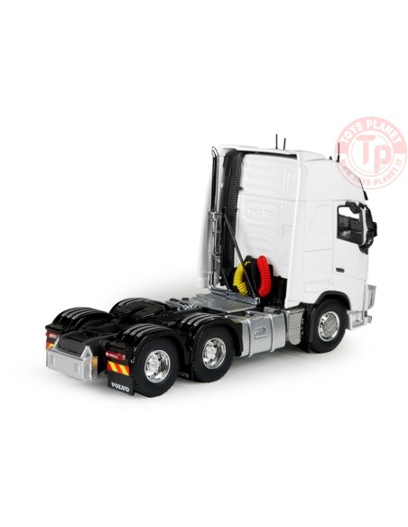 Volvo 6x4 Globetrotter XL LHD TEKNO 71161 TEKNO Volvo 6x4 Globetrotter XL LHD TEKNO 71161 TEKNO