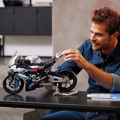BMW M1000 RR LEGO TECHNIC 42130 LEGO