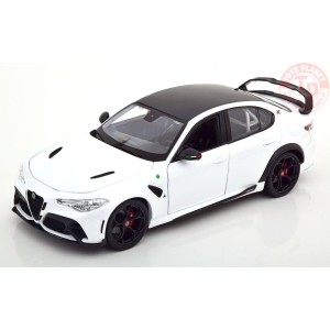 ALFA ROMEO GIULIA GTAm 2020 WHITE 1:18 BU01448 BURAGO