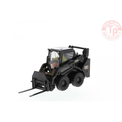 Cat 242D3 Skid Steer Loader Black DIECAST MASTERS 85676BK DIECAST MASTERS