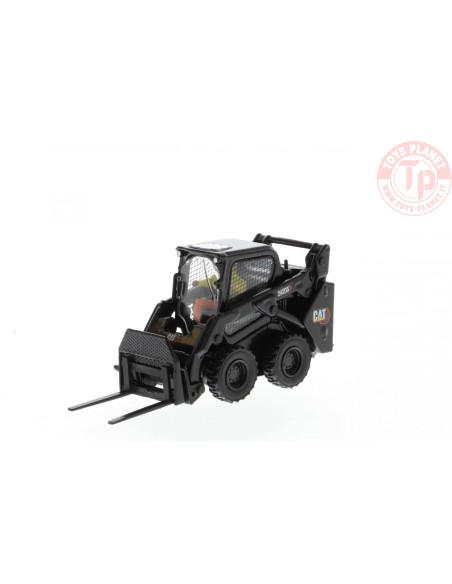 Cat 242D3 Skid Steer Loader Black DIECAST MASTERS 85676BK DIECAST MASTERS