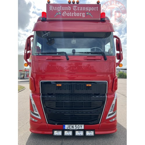 Volvo FH5 Globetrotter XXL 6x4 Haglund Transport Goteborg WSI 01-3870 WSI MODELS