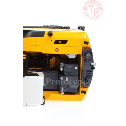 Liebherr A916 ESCAVATORE CON GOMMA SINGOLA NOKIAN AT3200140 AT COLLECTIONS
